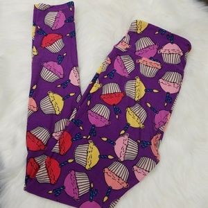 Lularoe birthday leggings